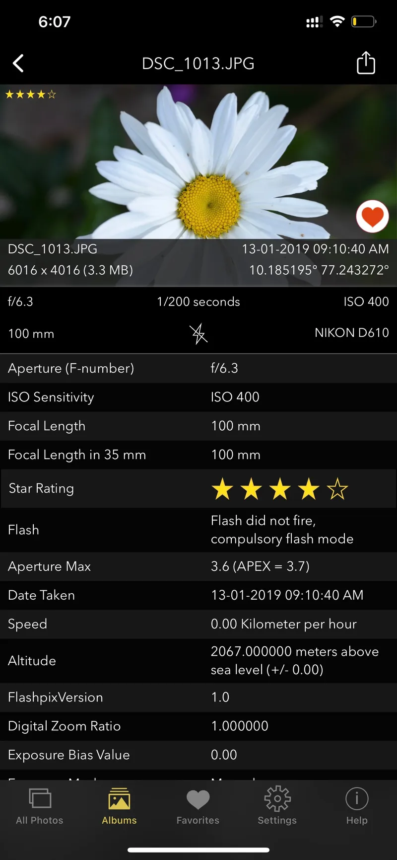 Image with Geotagging and timestamps